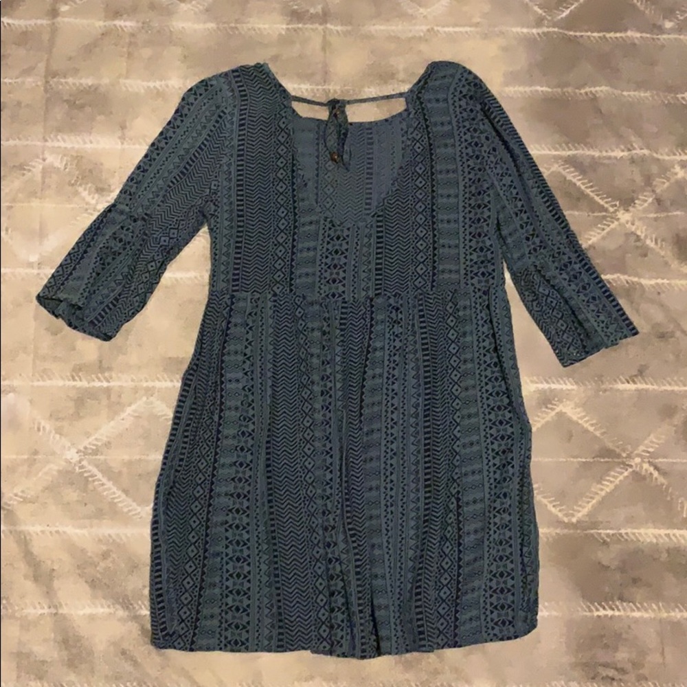 Design dress - Picture 3 of 6